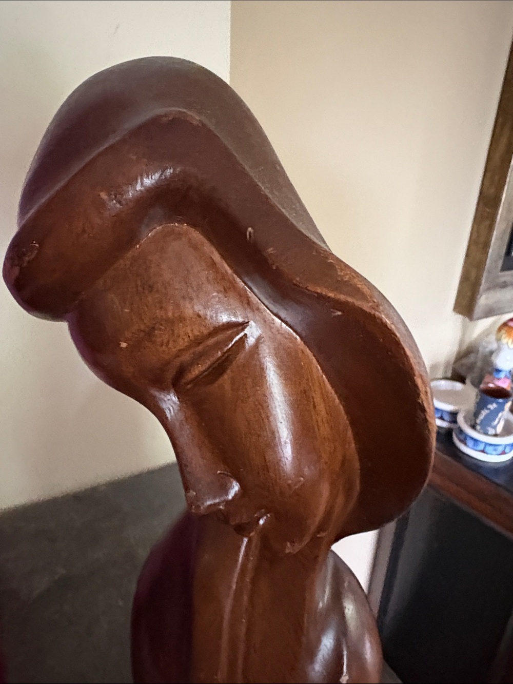 Vintage Monkeypod Hand-Carved Wooden Female Bust - made in the Phillipines - Picture 2 of 7